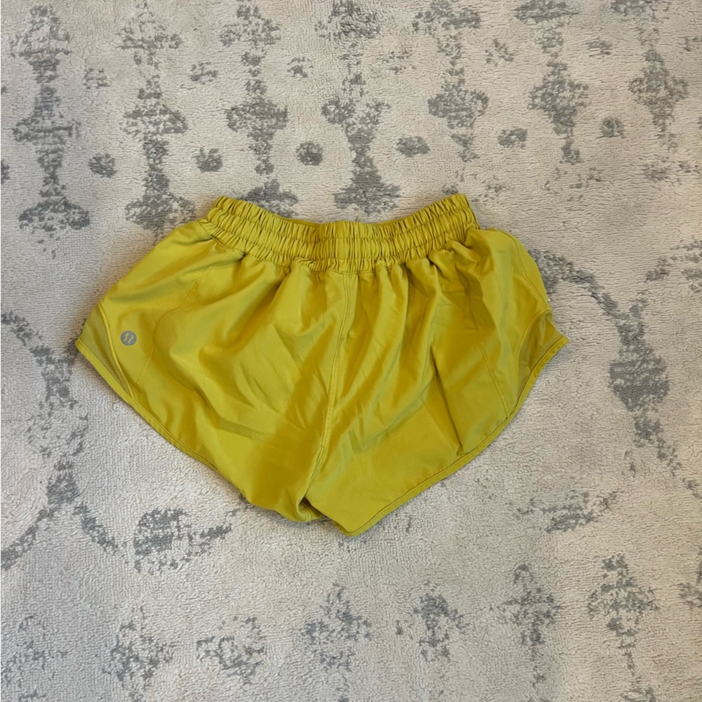 lululemon hotty hots